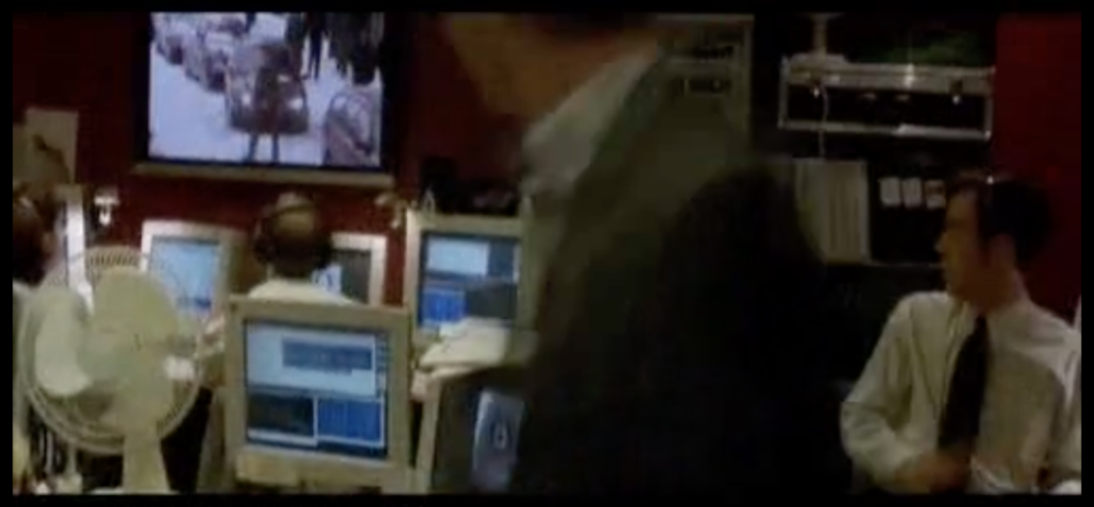 Secuencia de la película 'La Identidad de Bourne', con los ordenadores trabajando a todo gas